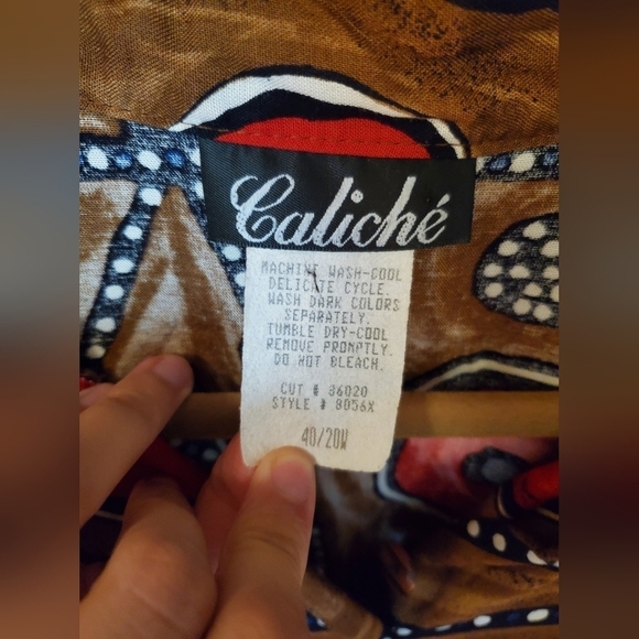 Whimsical Vintage Shirt - Picture 5 of 10